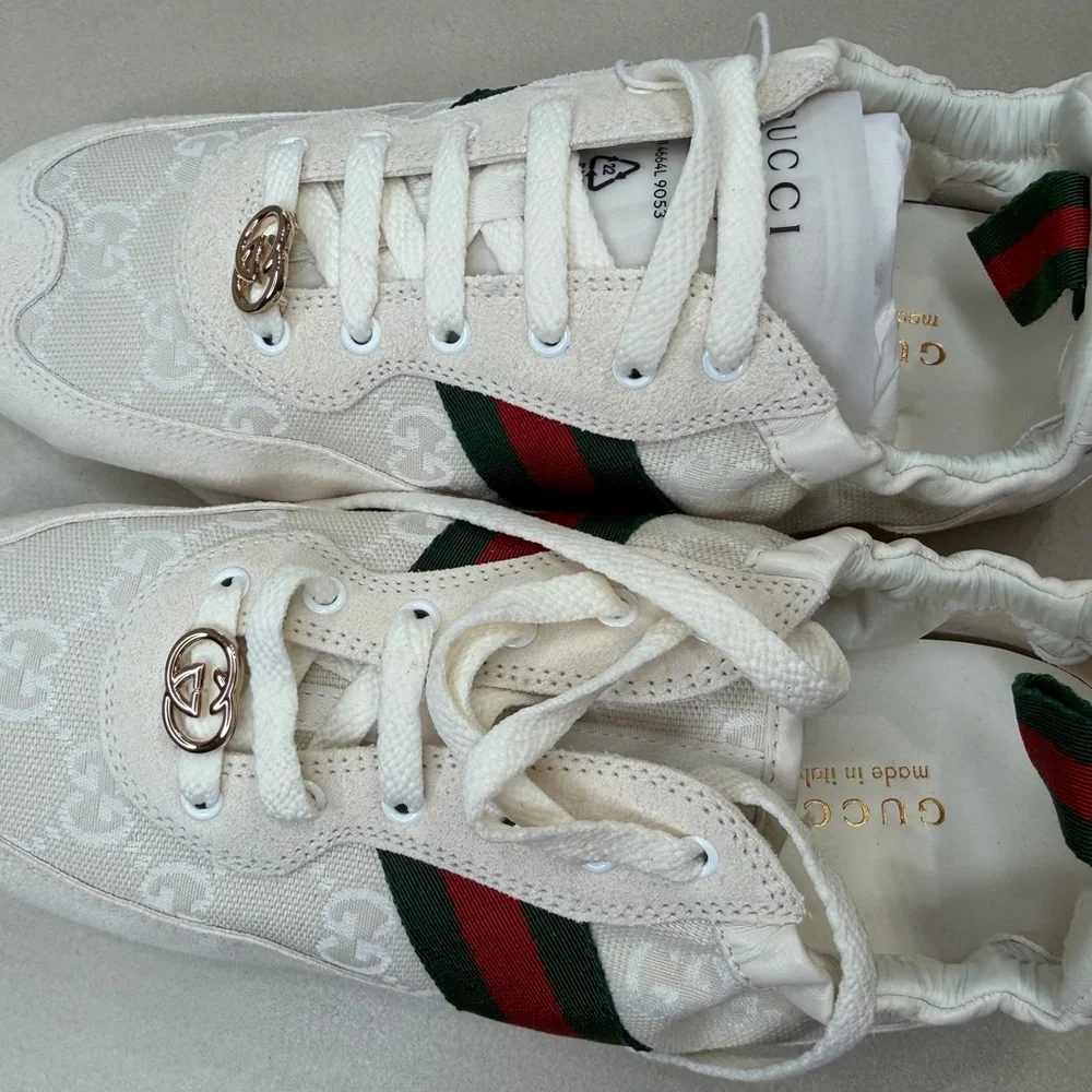 Gucci Off-White GG Canvas Sneakers with Green and Red Web NWT - Picture 4 of 7